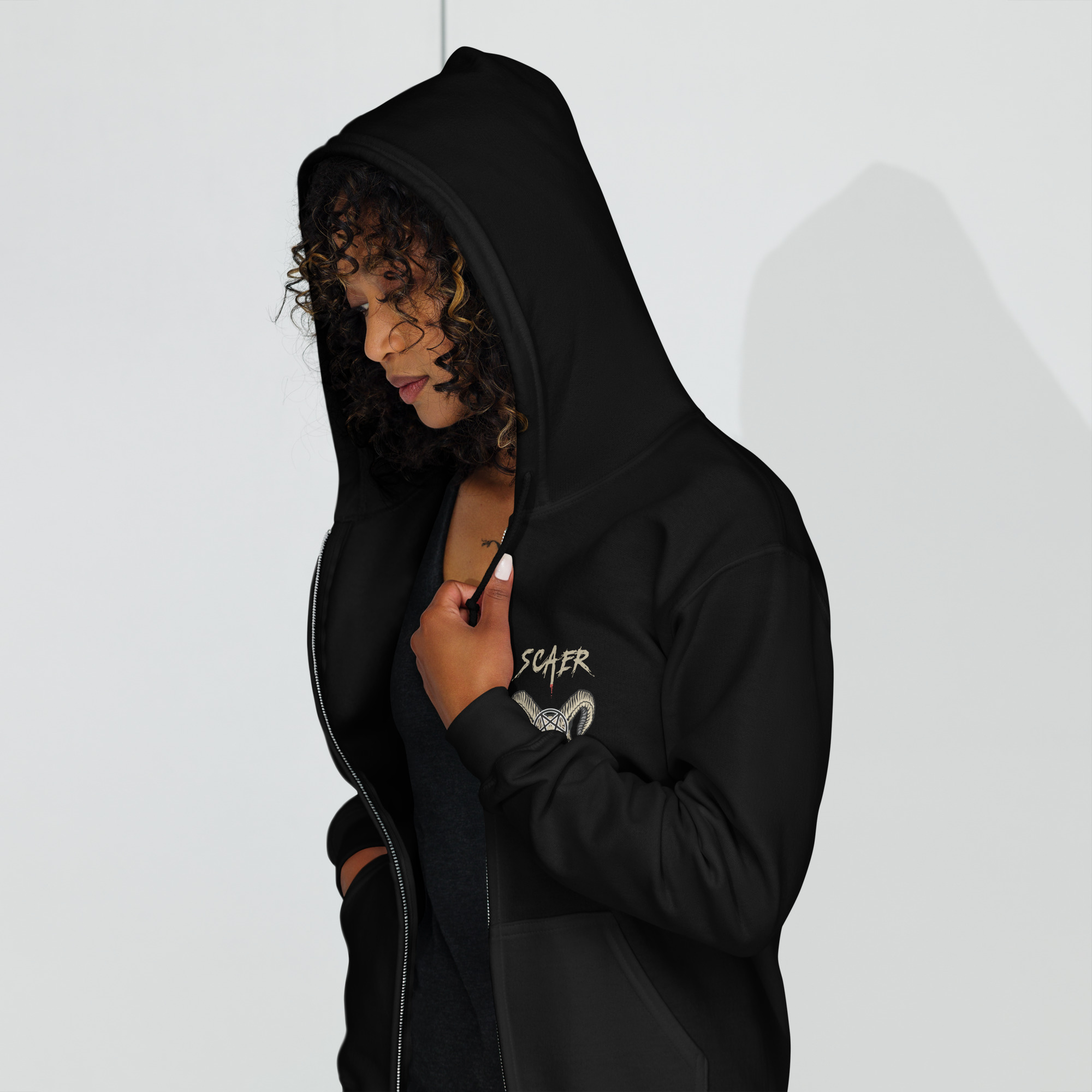 Sweat à capuche zippé 666 – Image 3